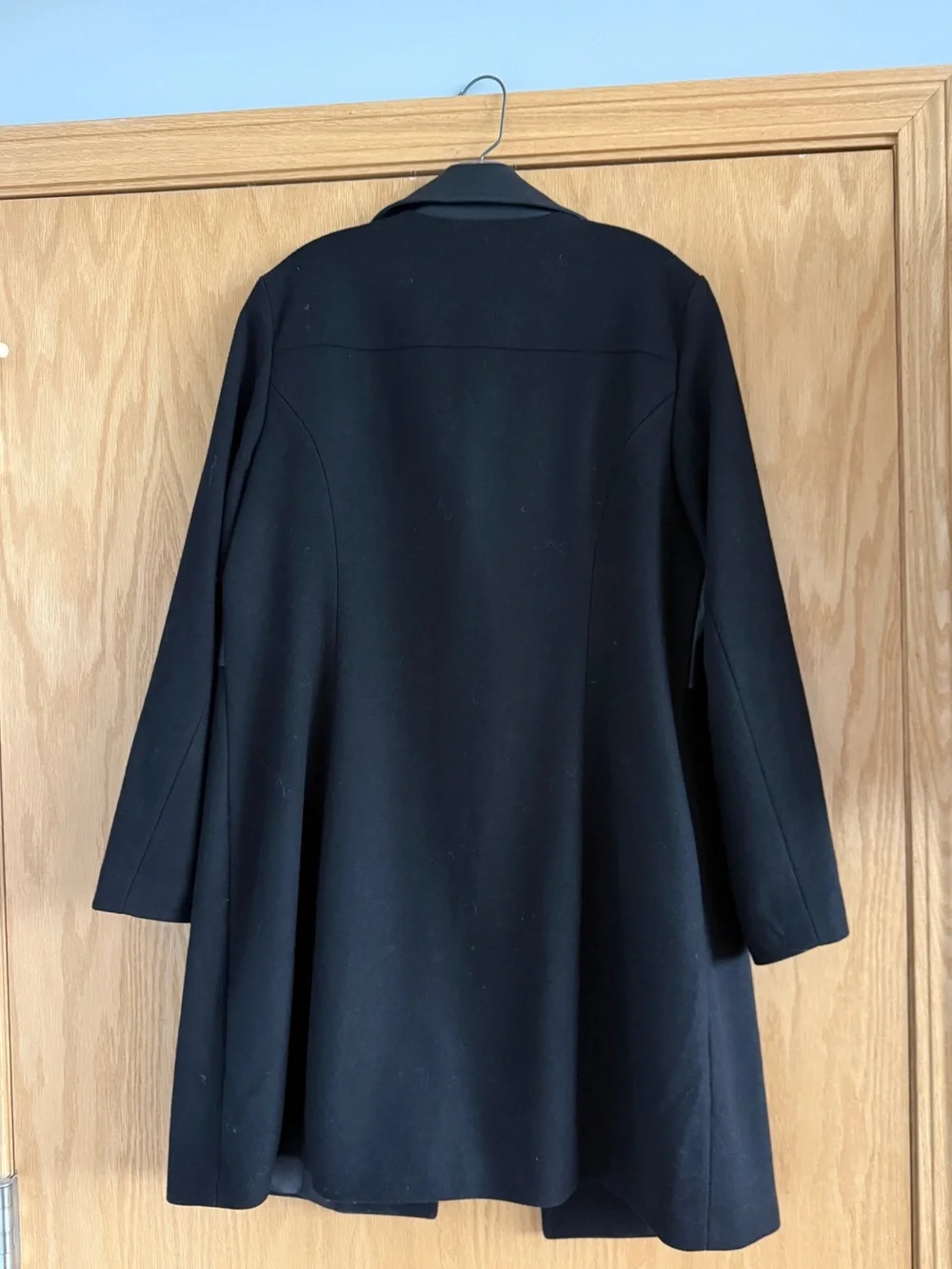 Express Coat - Picture 2 of 3